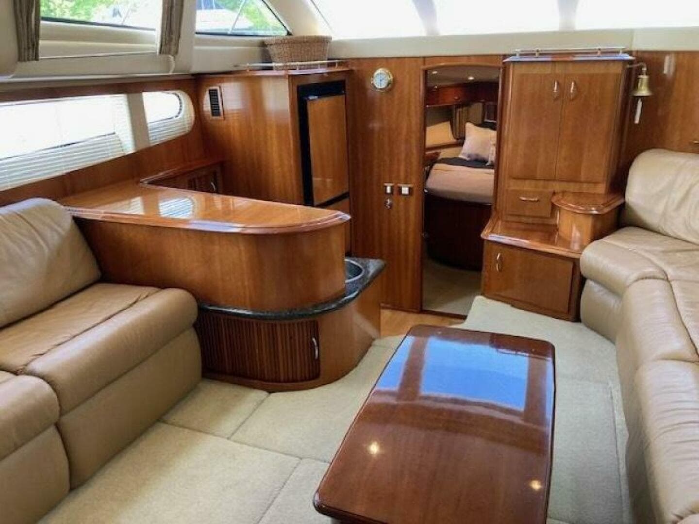 2003 Carver 396 Aft Cabin MY