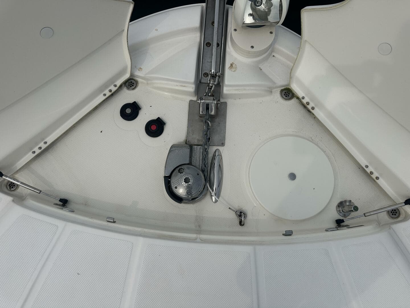 2009 Meridian 441 Sedan