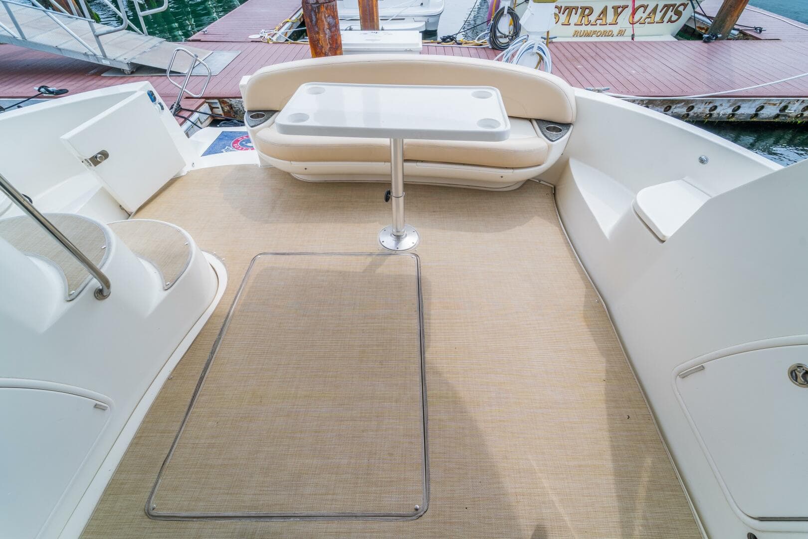 2009 Meridian 441 Sedan