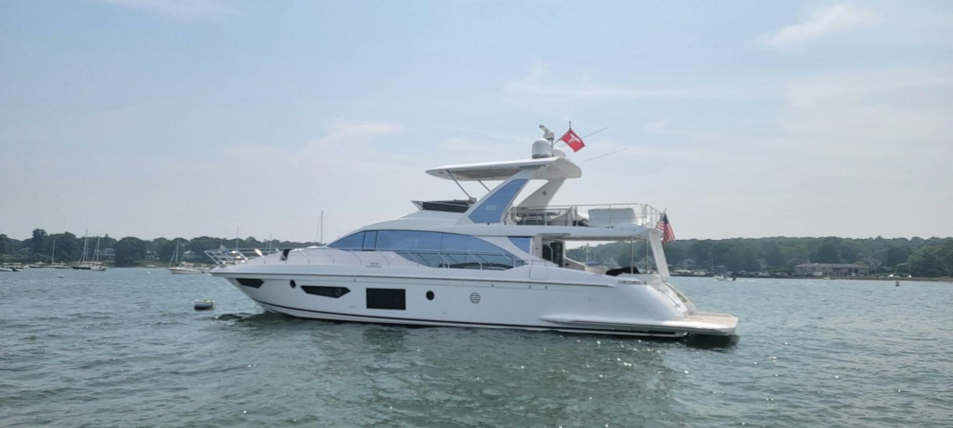 2022 Azimut 66