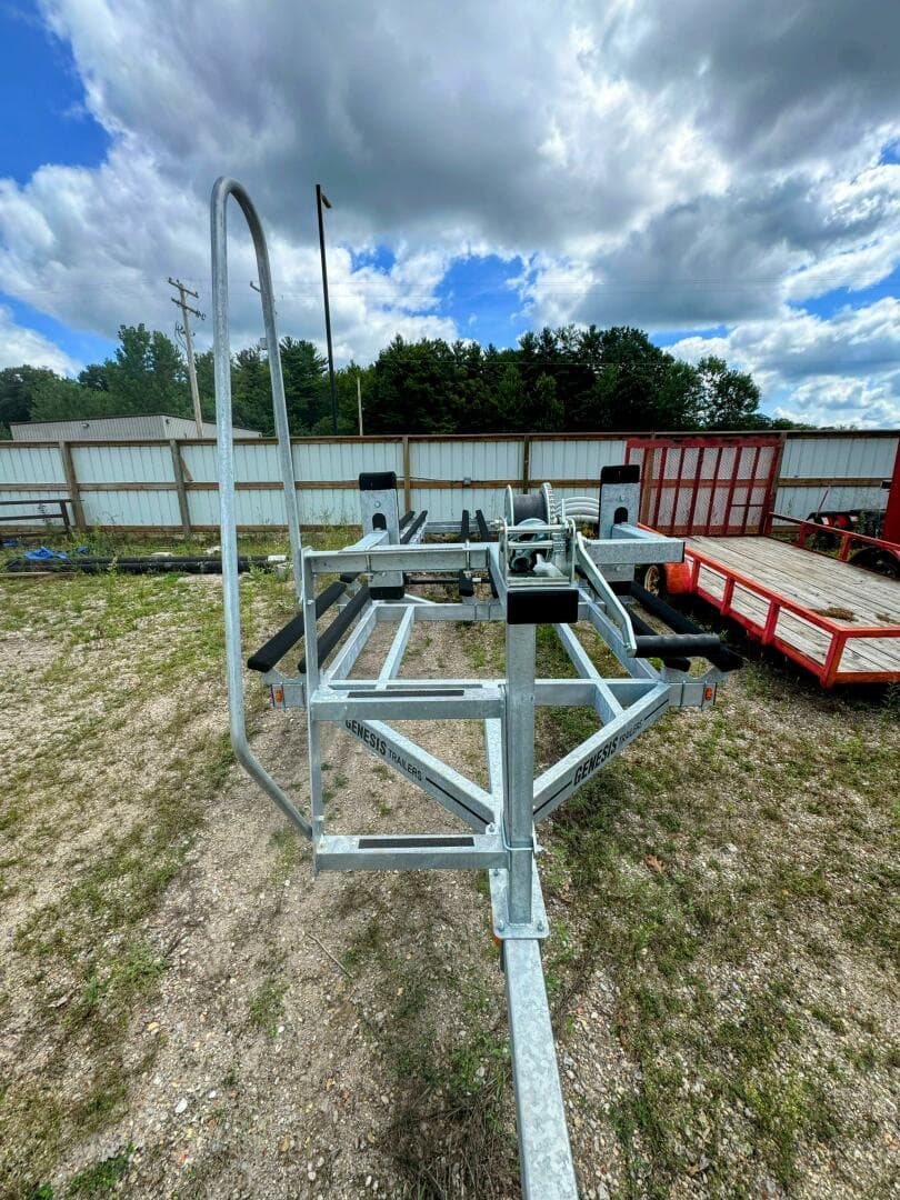 2018 Harris FloteBote 250 Grand Mariner Single Lounging Double Tritoon