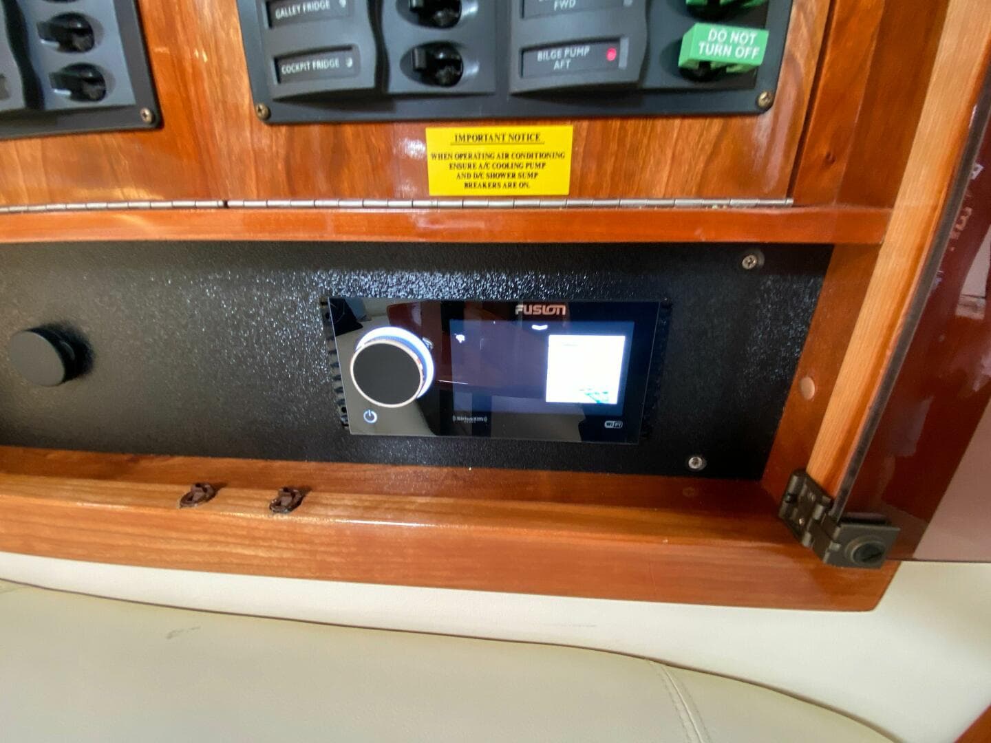 2002 Riviera 47 Excalibur