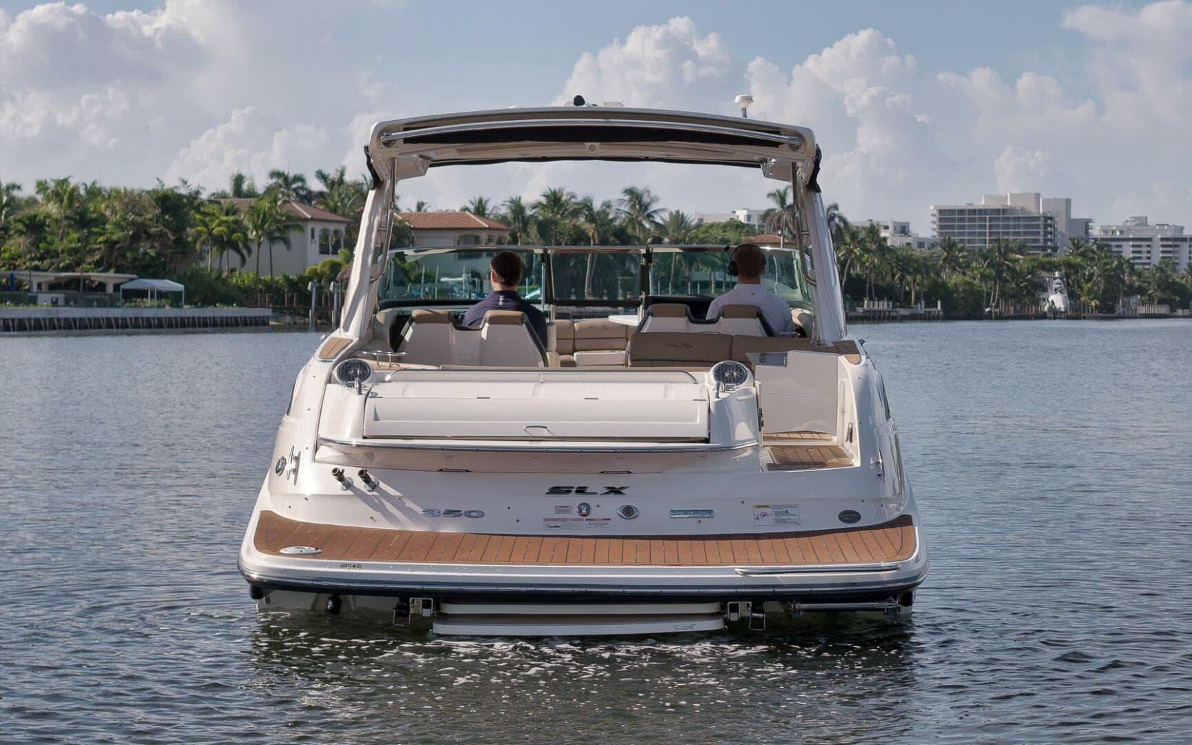 2016 Sea Ray 350 SLX