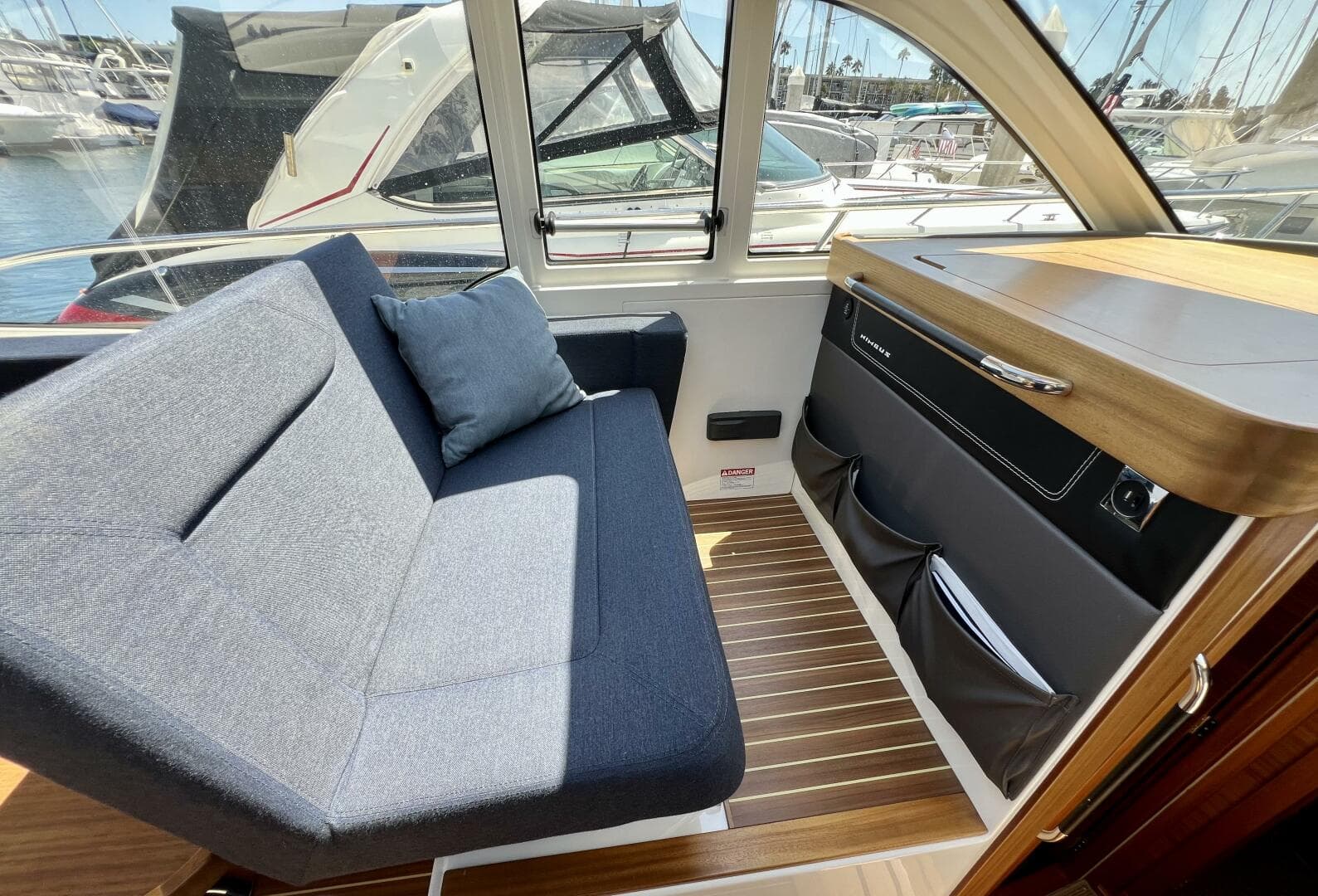 2018 Nimbus 365 Coupe