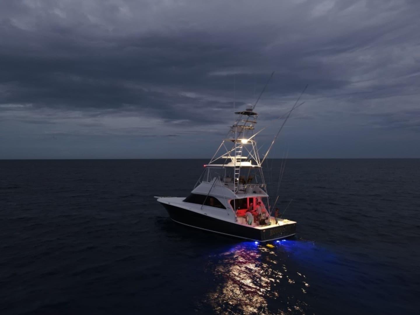 2003 Viking 45 Convertible Big Sky