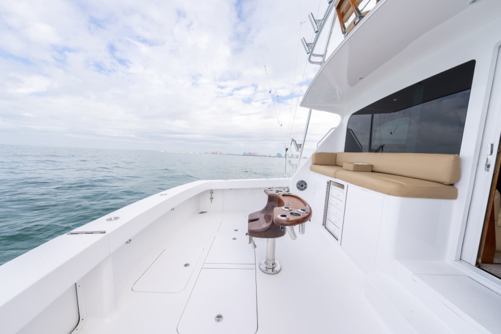 2003 Viking 45 Convertible Rough Cut