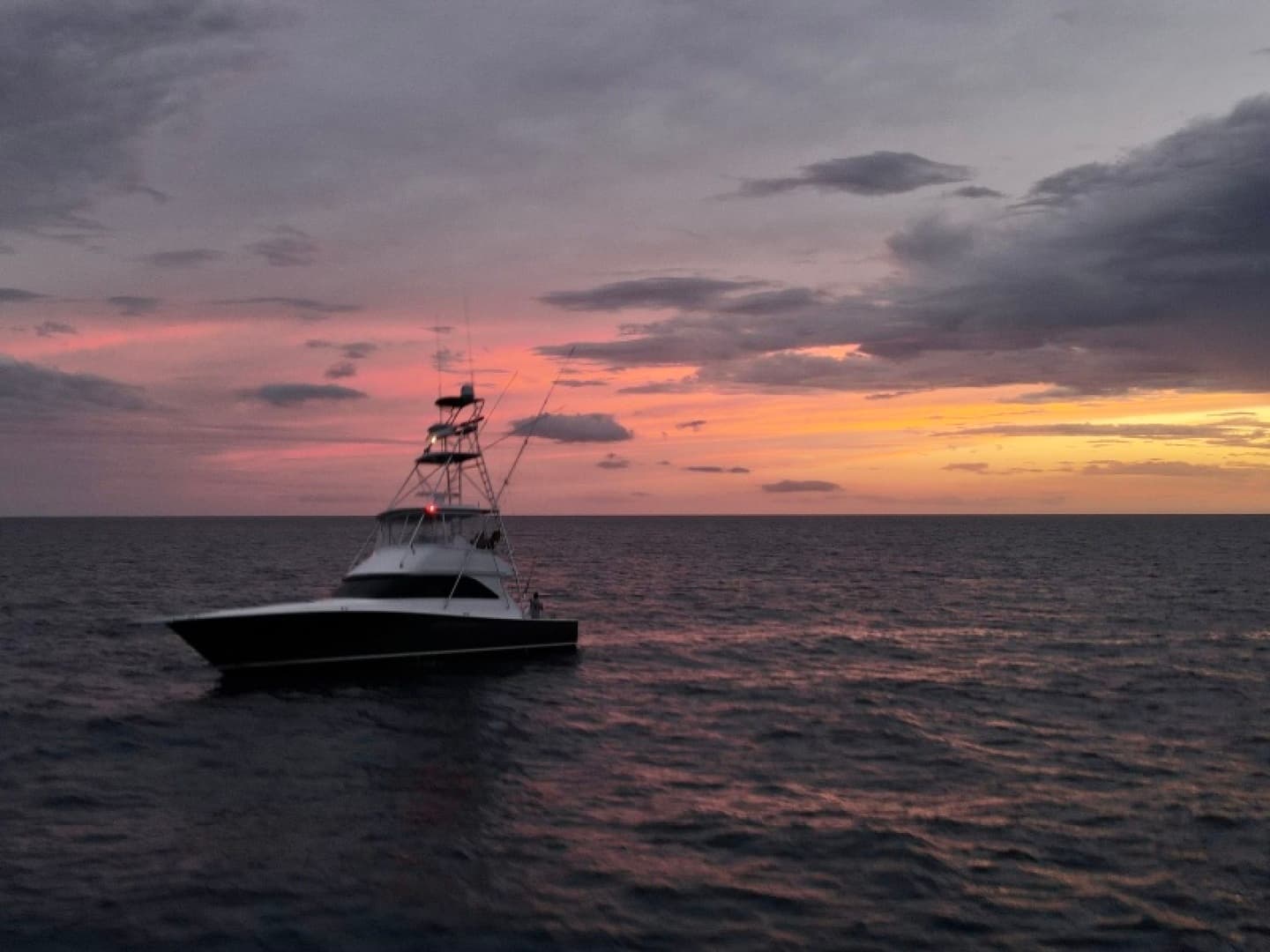 2003 Viking 45 Convertible Big Sky