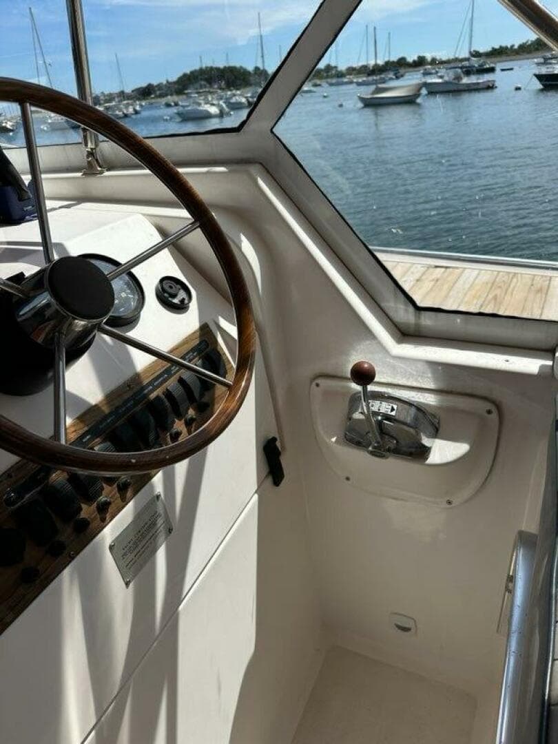 2002 Mainship Pilot 34