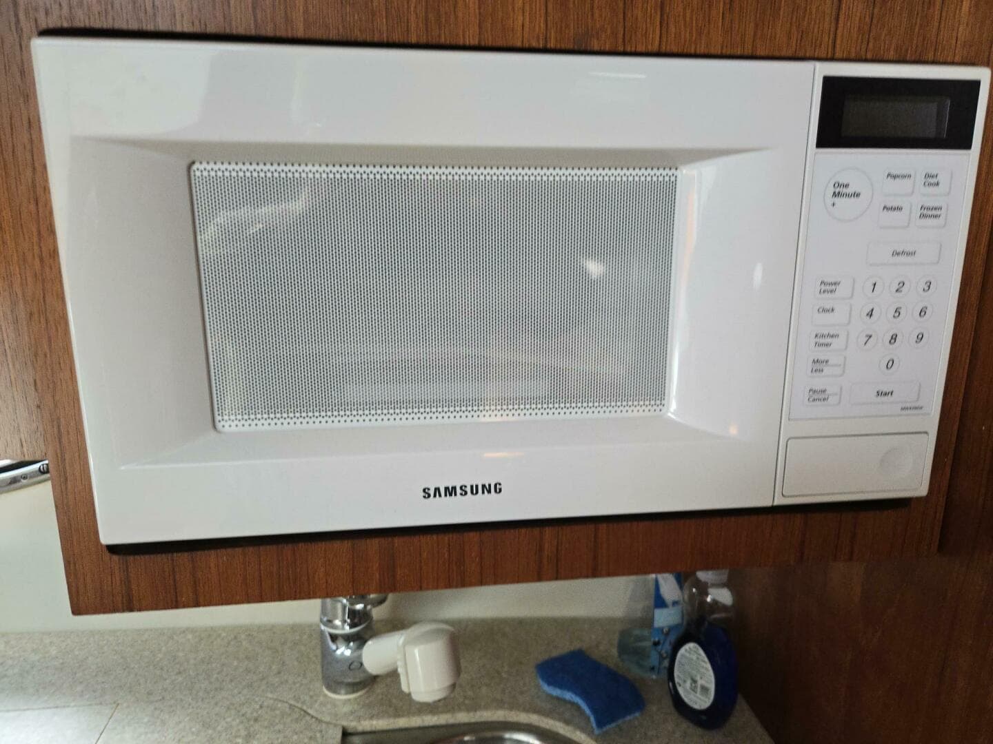 2001 Tiara Yachts 3800 Express