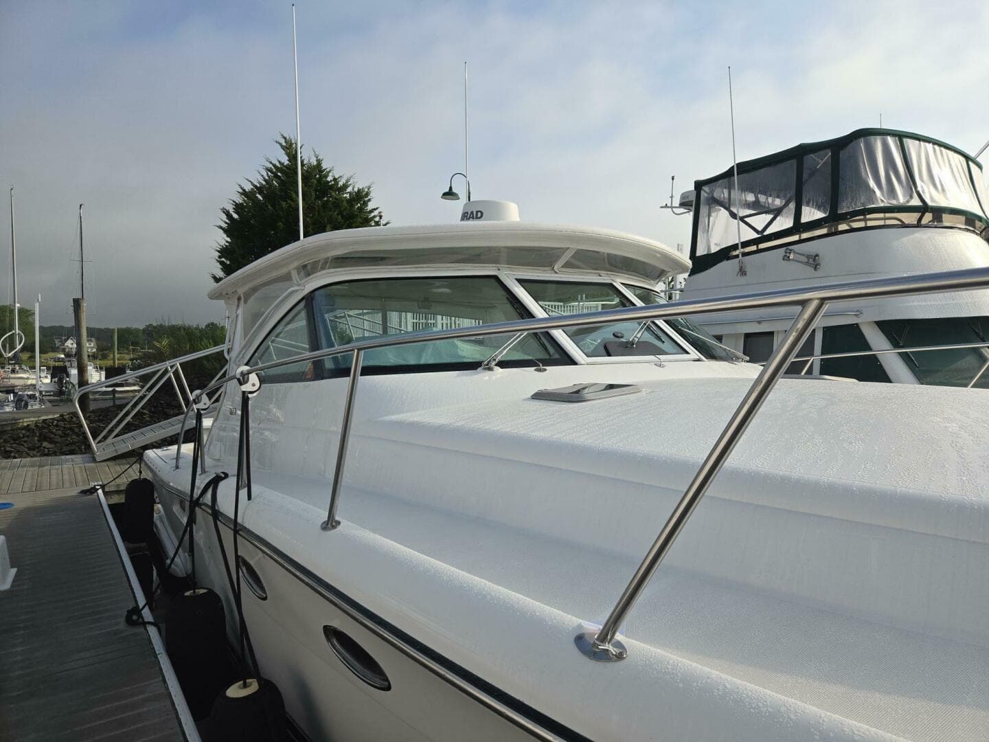 2001 Tiara Yachts 3800 Express