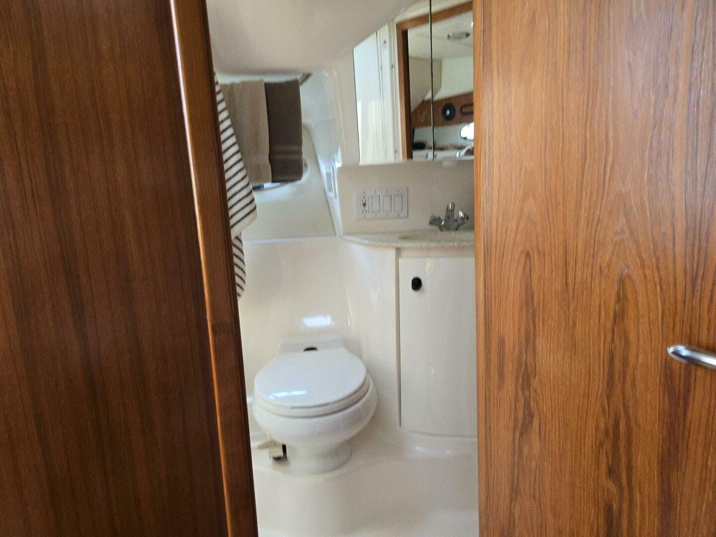 2001 Tiara Yachts 3800 Express