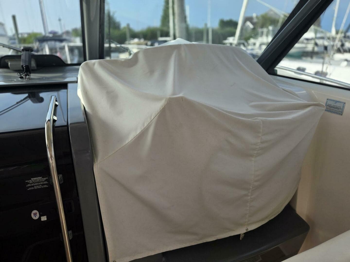 2001 Tiara Yachts 3800 Express