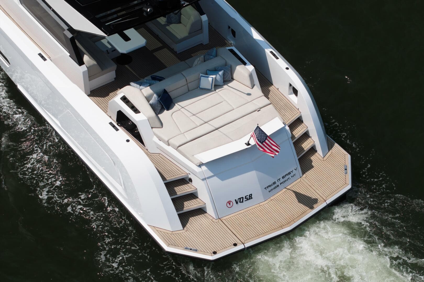 2022 Vanquish Yachts 