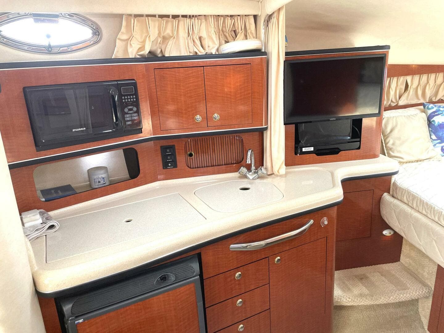 2003 Sea Ray 300 Sundancer