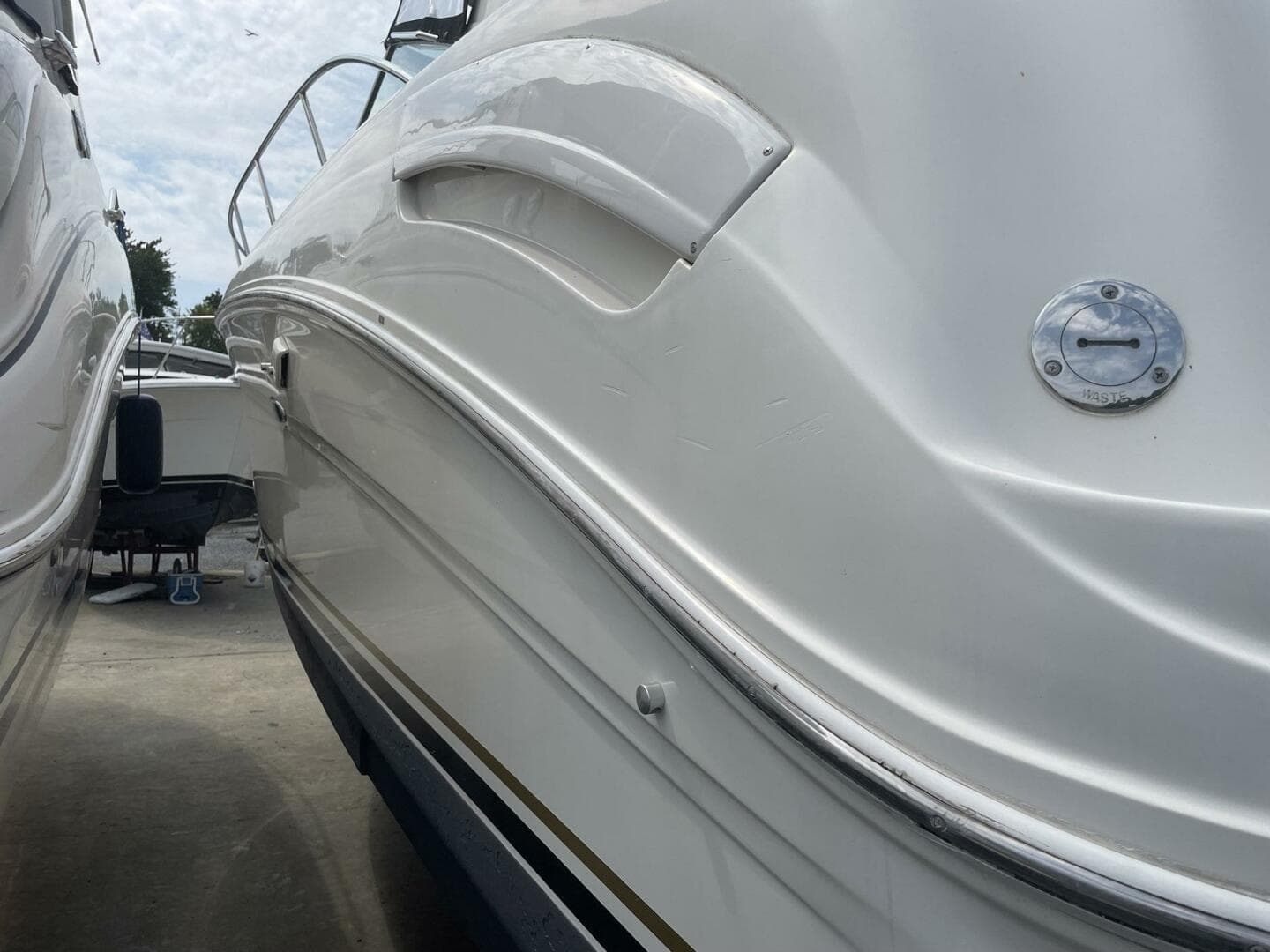 2003 Sea Ray 300 Sundancer