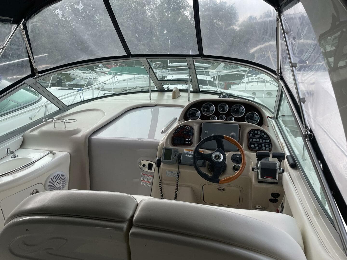 2003 Sea Ray 300 Sundancer