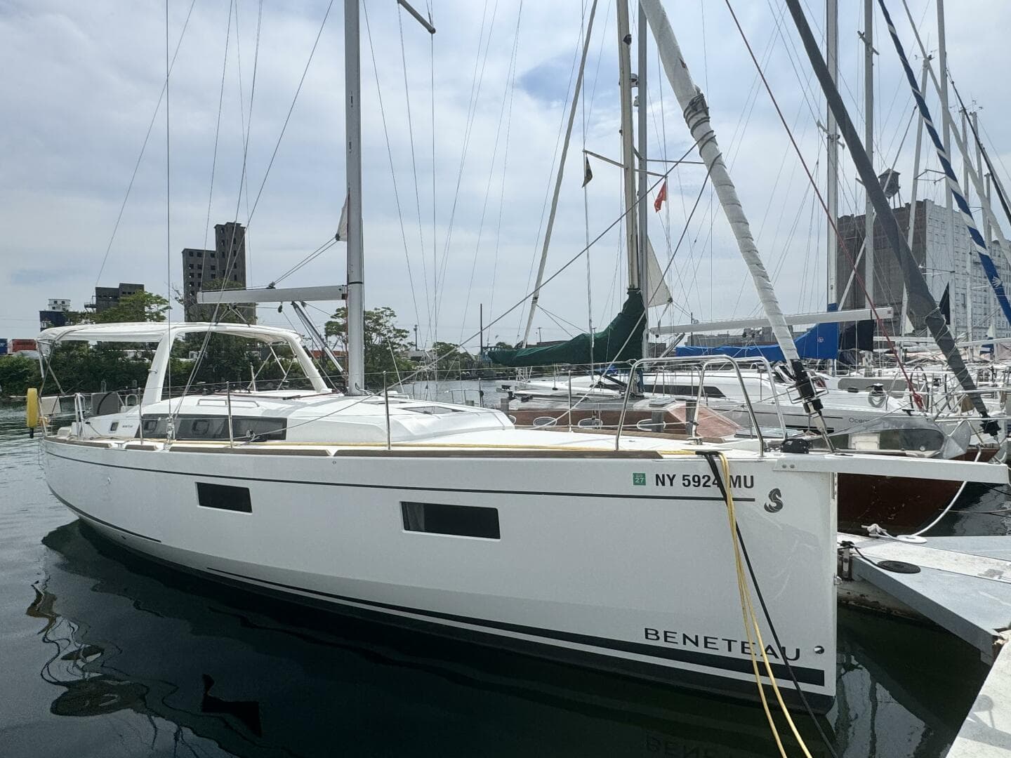 2023 Beneteau Oceanis 38.1