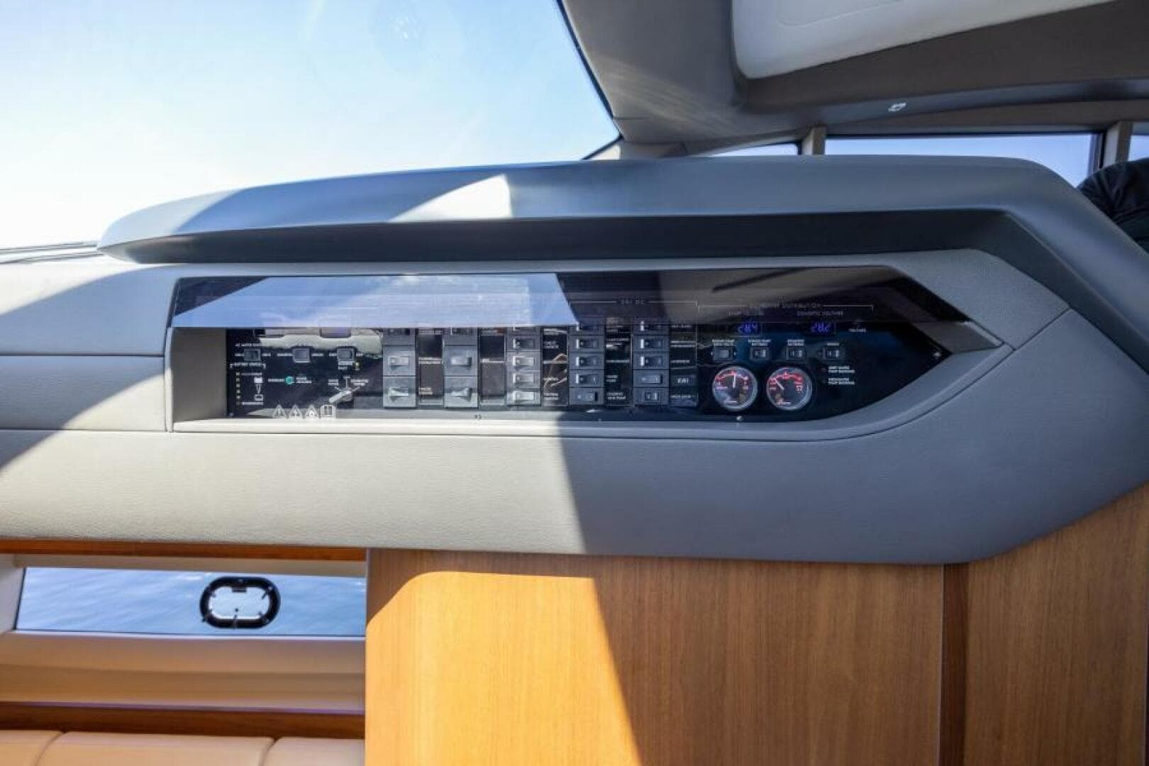 2020 Princess V50