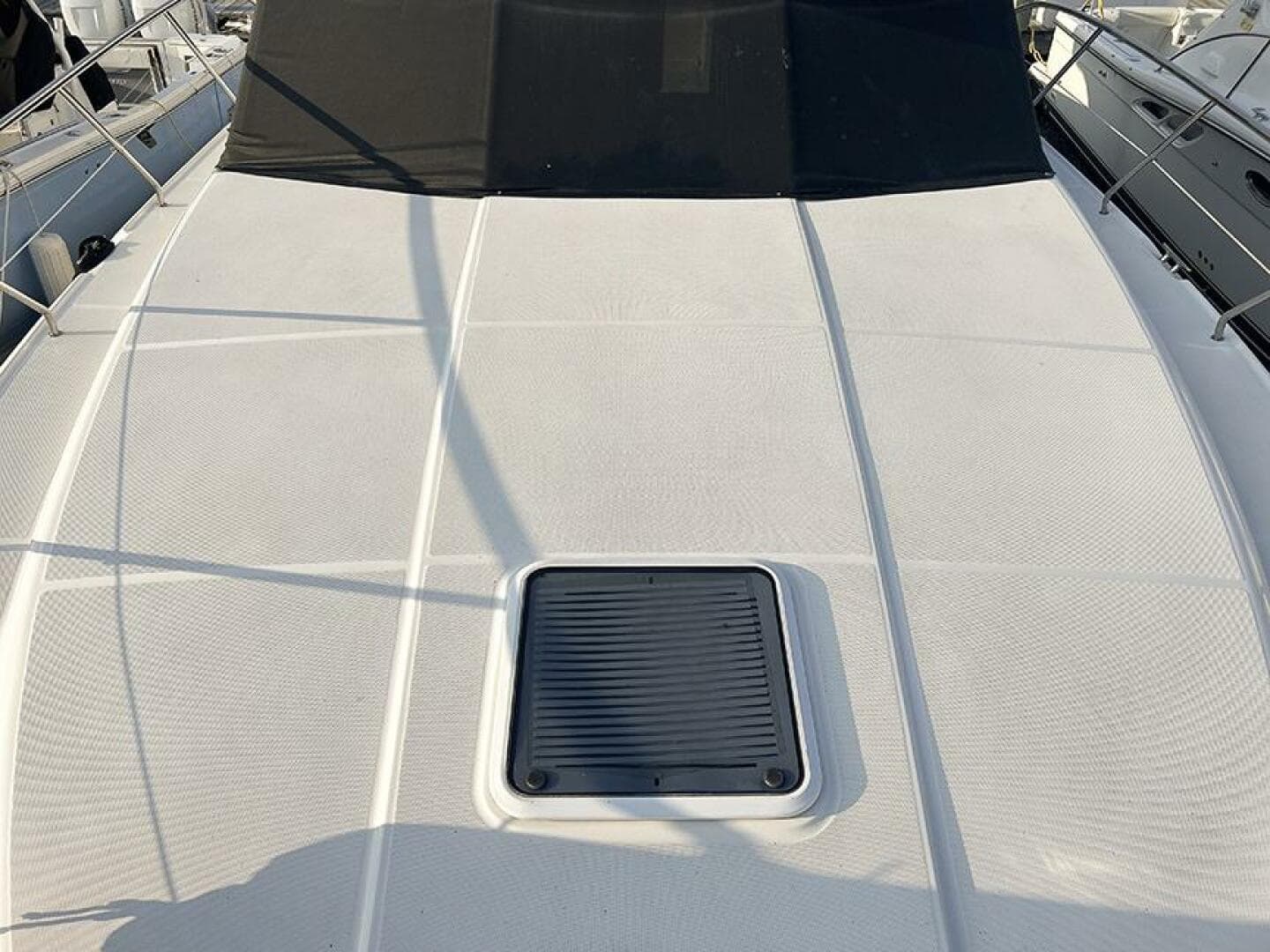 2002 Silverton 42 Convertible