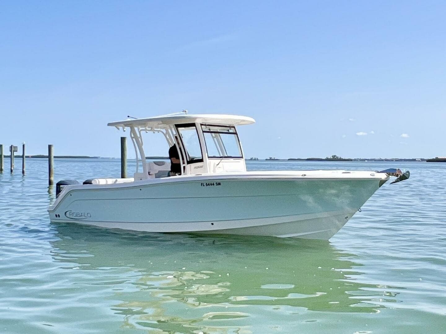 2020 Robalo R302