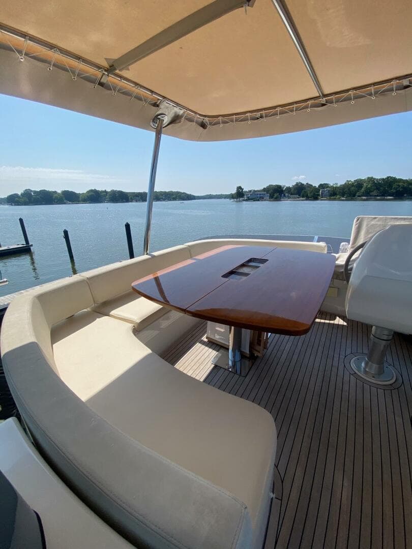 2014 Azimut Magellano 50