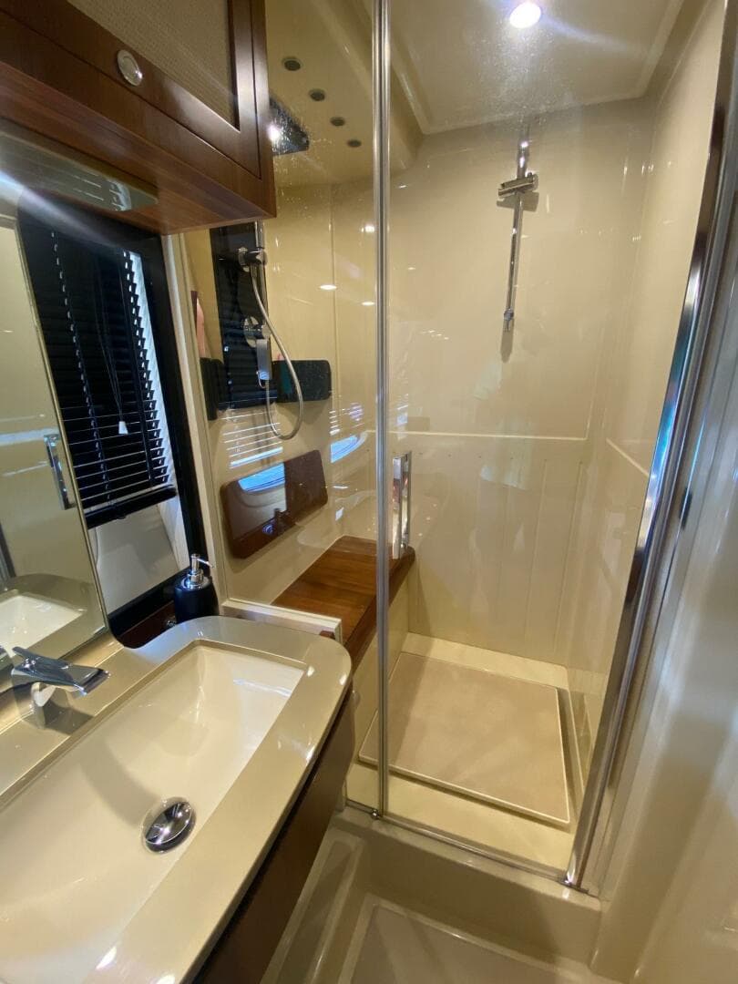 2014 Azimut Magellano 50