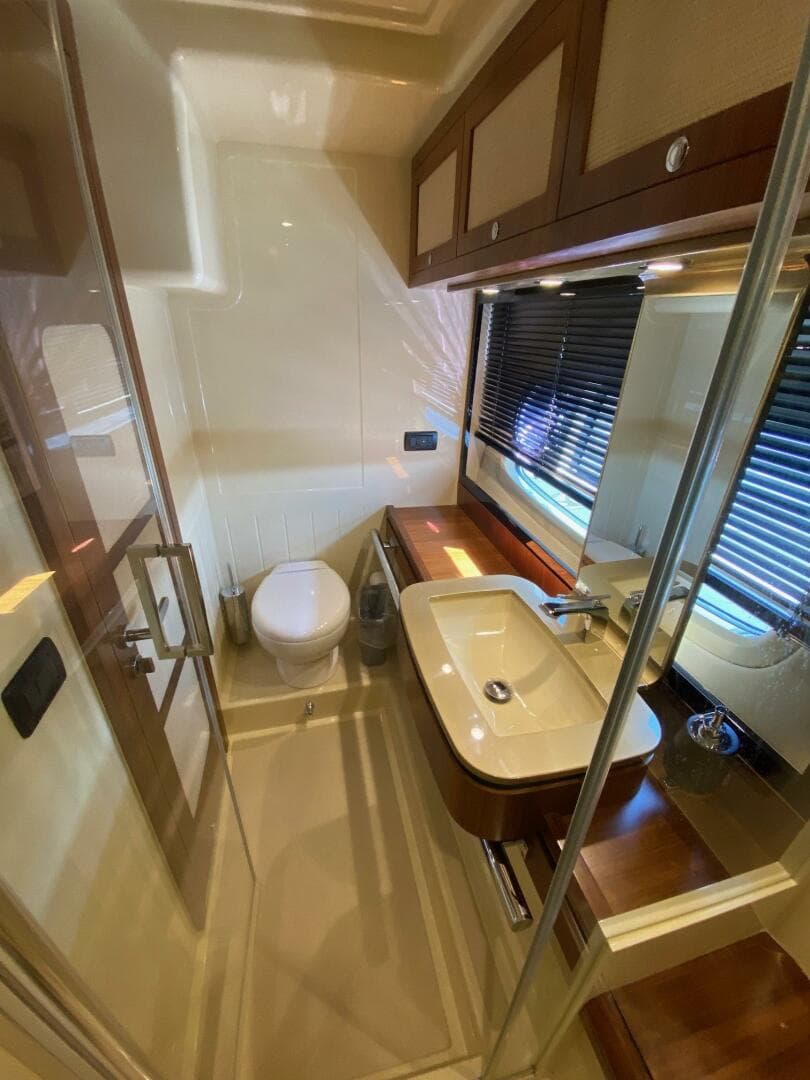 2014 Azimut Magellano 50