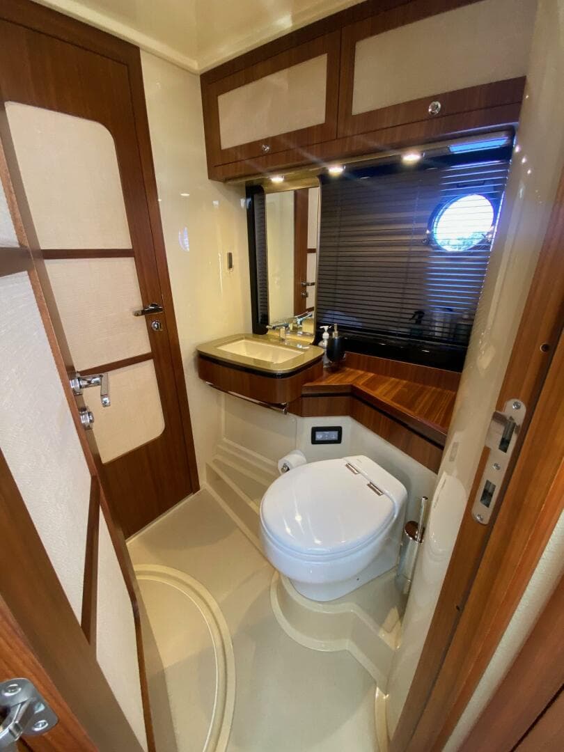 2014 Azimut Magellano 50