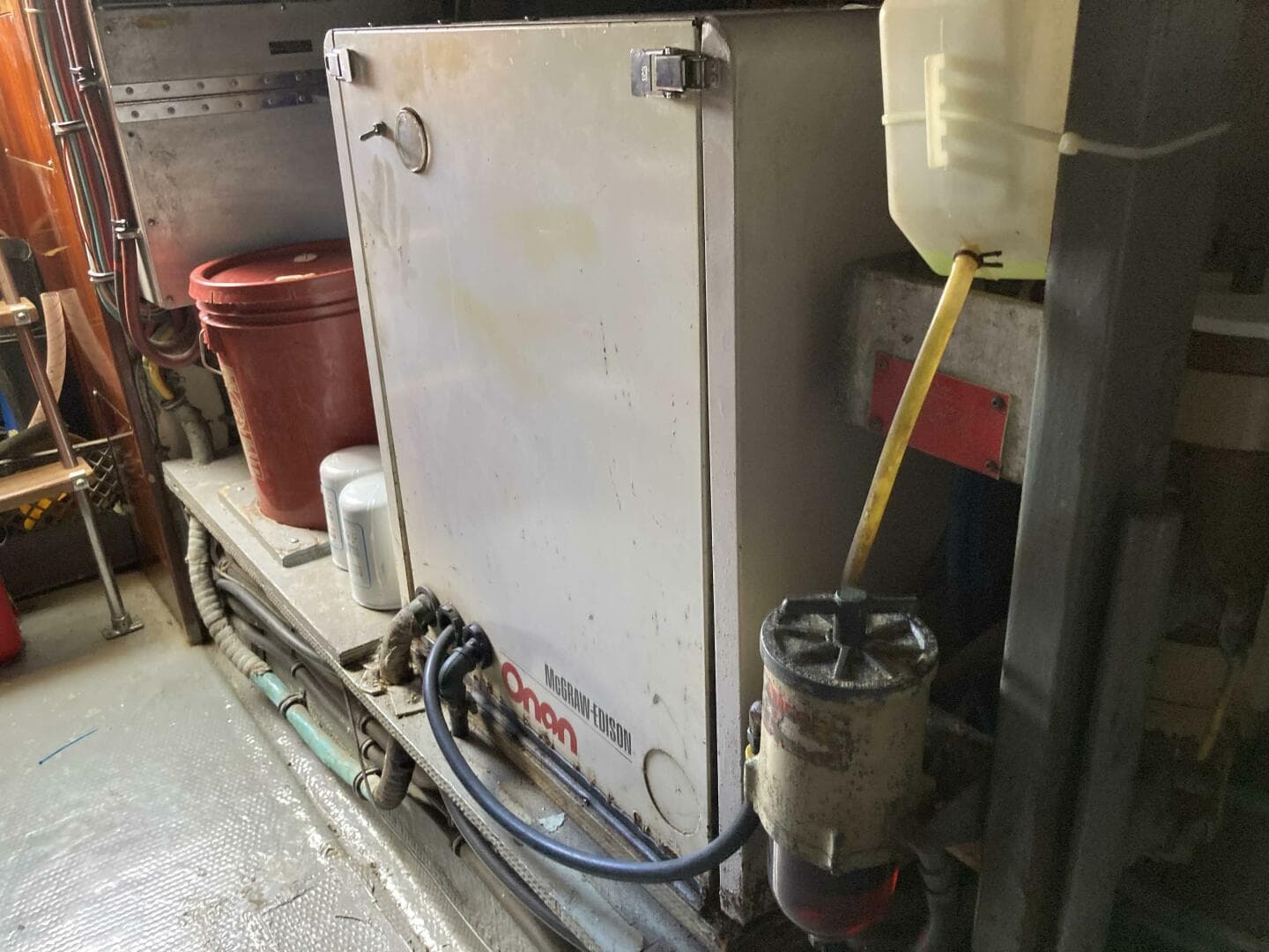 1985 Hatteras Sport Fish