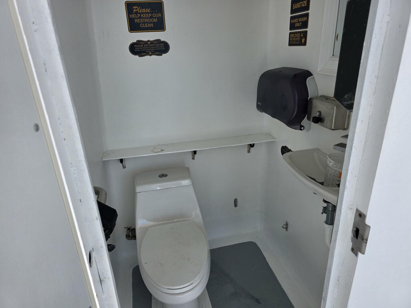 1986 Gulf Craft Passenger