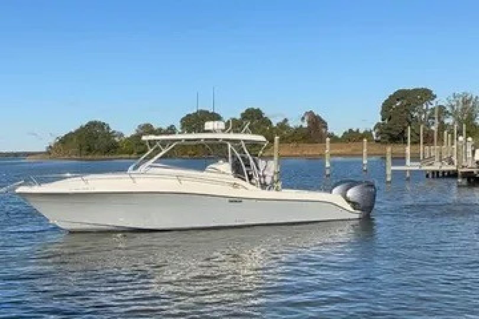 2005 Hydra-Sports 33VX