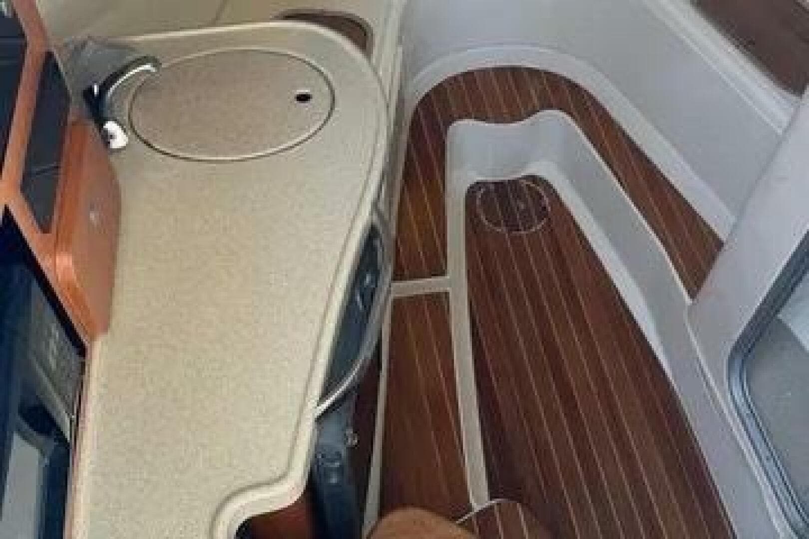 2005 Hydra-Sports 33VX