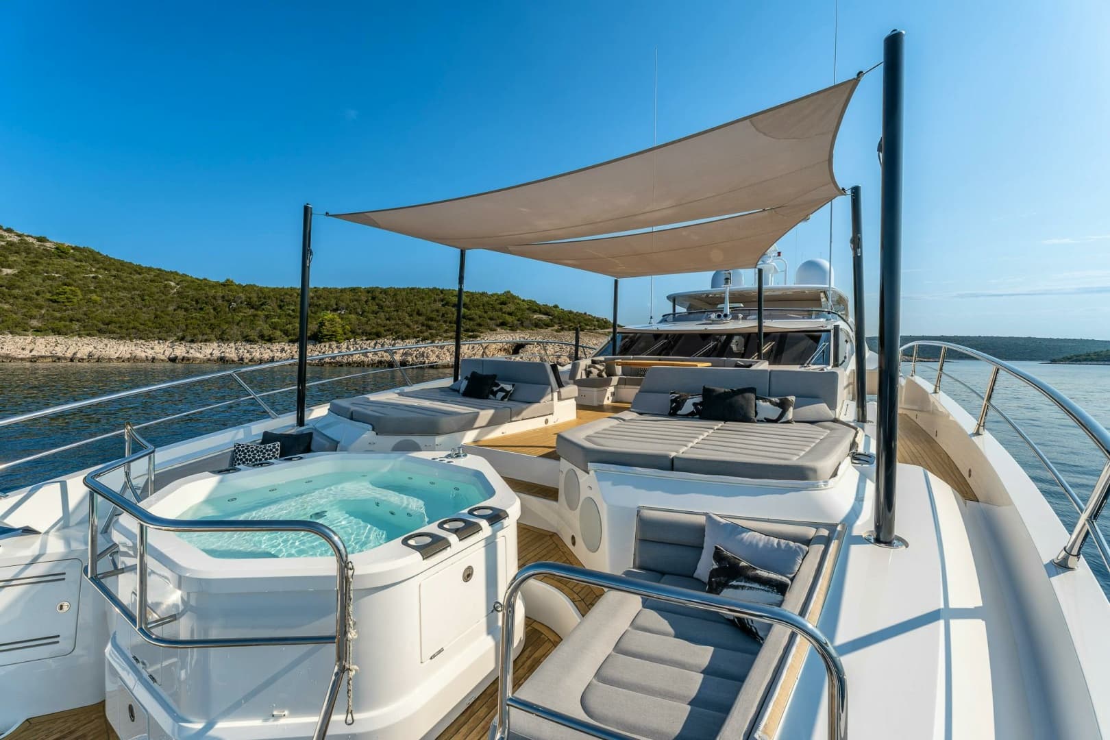 2020 Sunseeker Sunseeker 116 Yacht