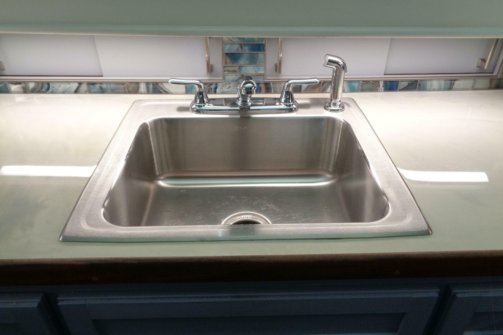 1987 Hatteras 70 Cockpit Motor Yacht