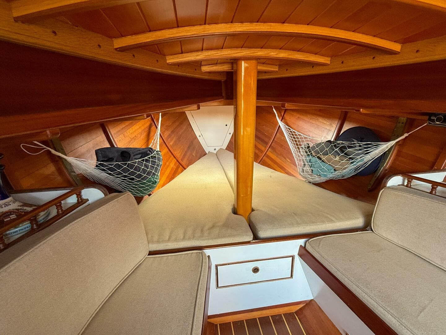 2004 Herreshoff Custom Doug Hylan designed Rozinante