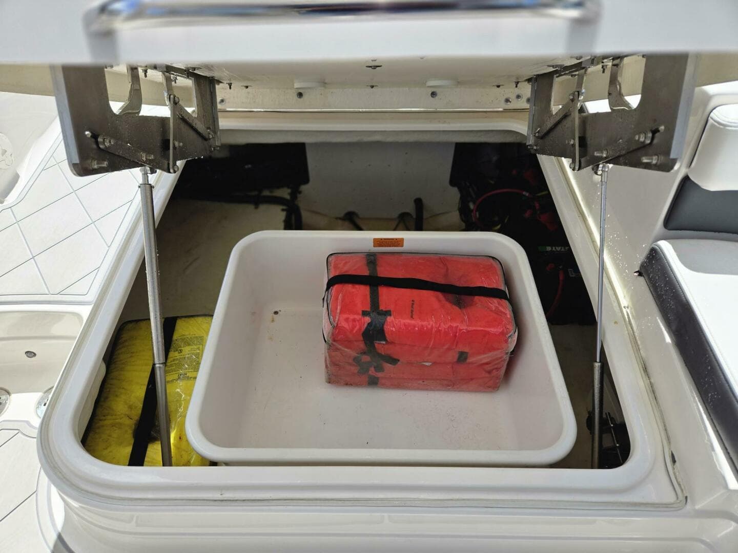 2022 Chaparral 280 OSX