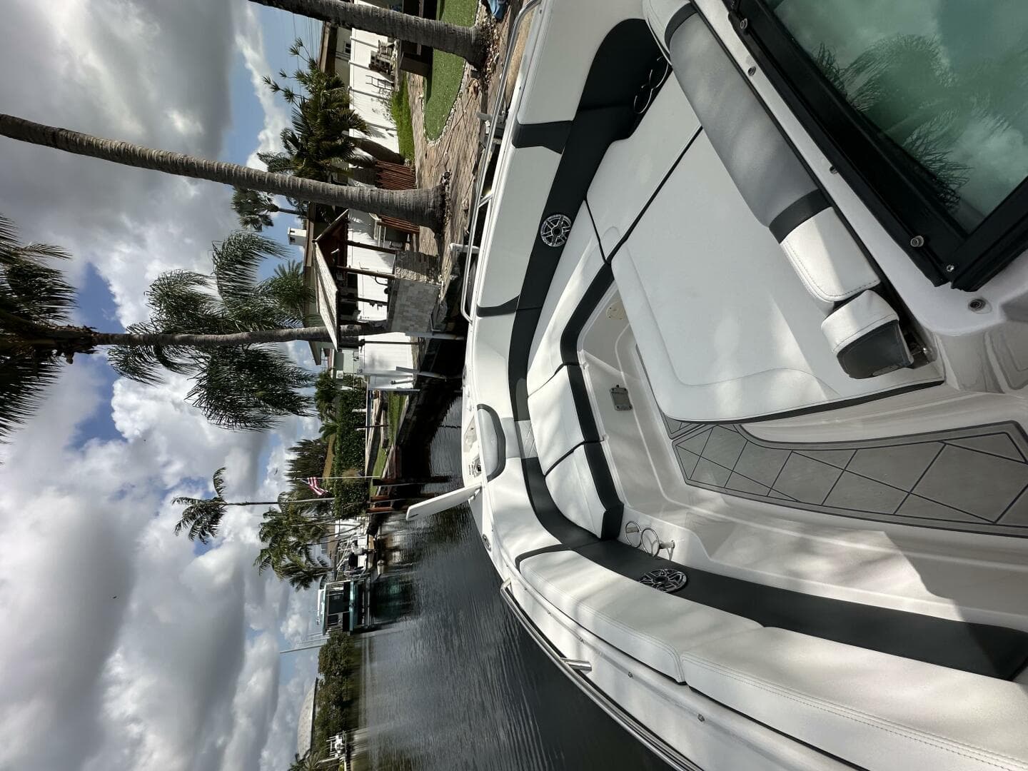 2022 Chaparral 280 OSX