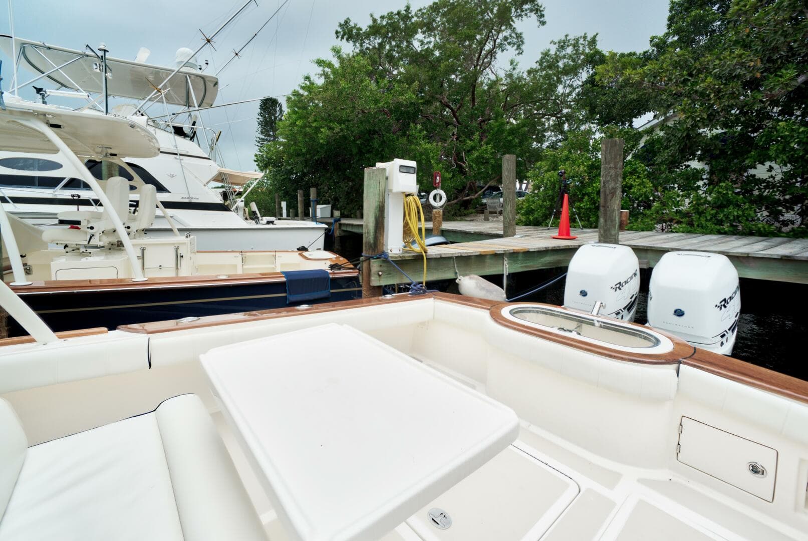 2017 Marlow Prowler 375 Havana