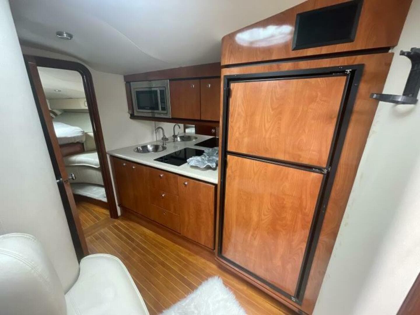 2006 Fountain 48 Express Cruiser