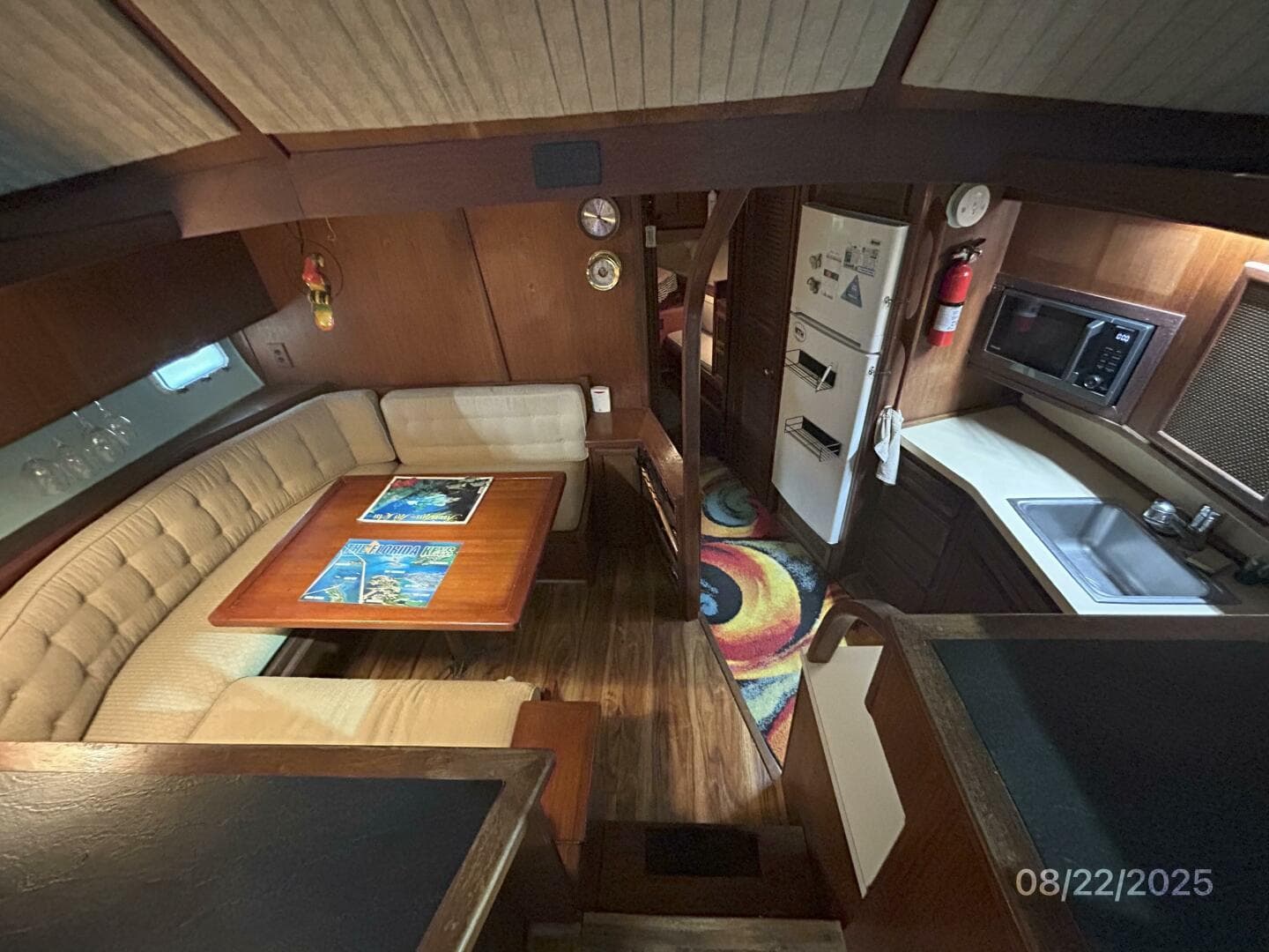 44' Viking dinette-galley