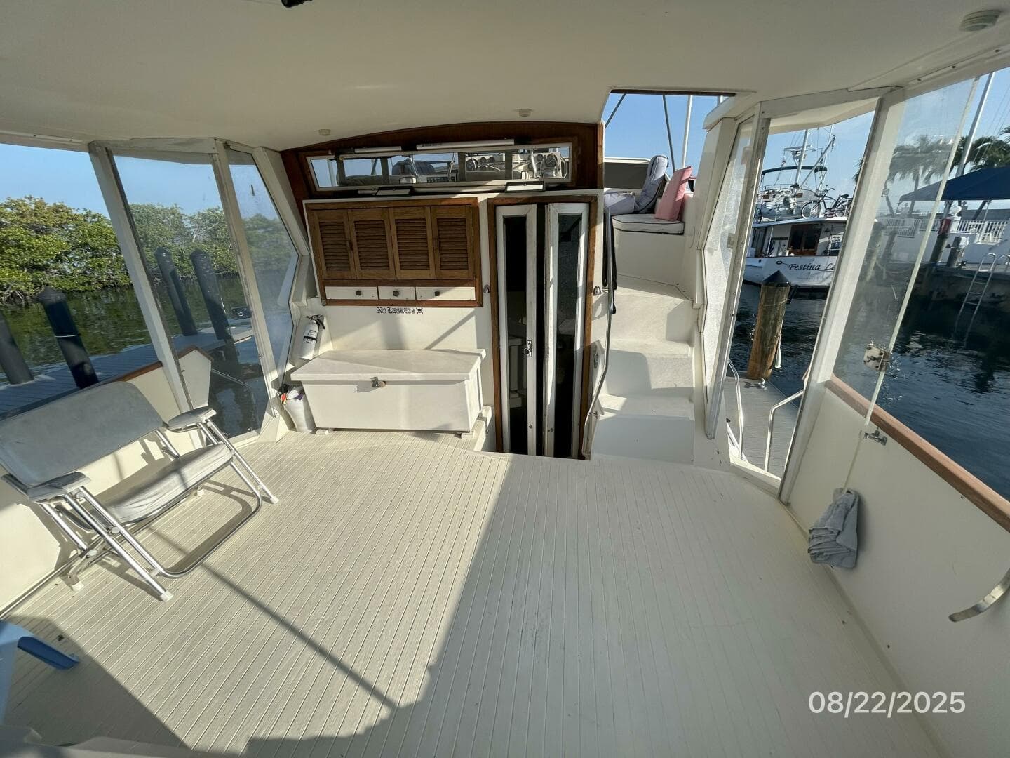 44' Viking sundeck forward