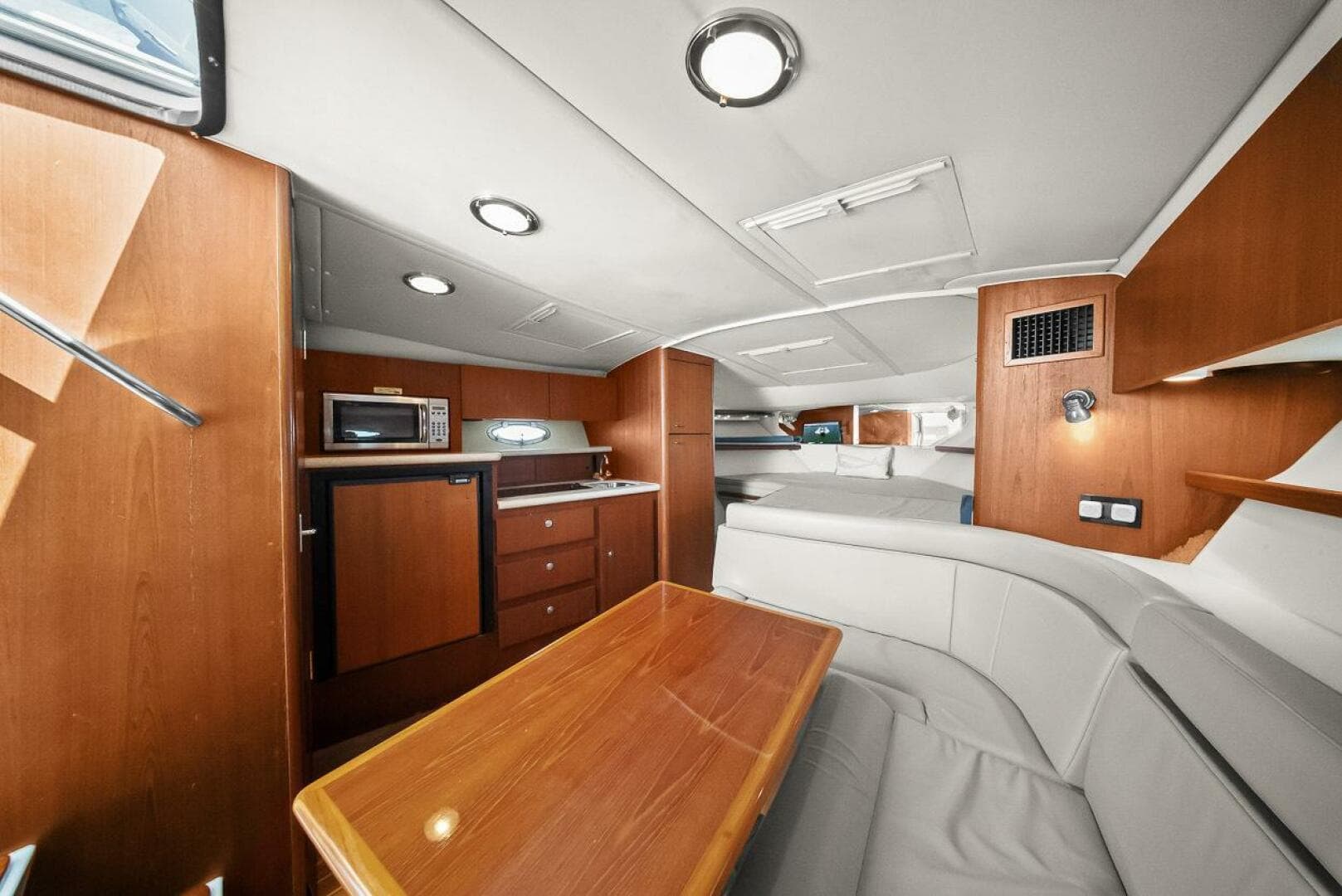 2003 Tiara Yachts 3100 Open LE