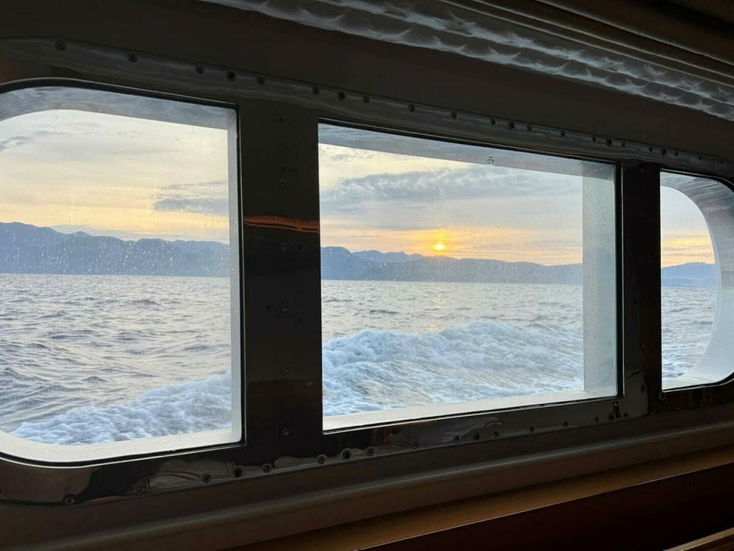 Large In-Hull Windows in each of the 4 Guest Suites