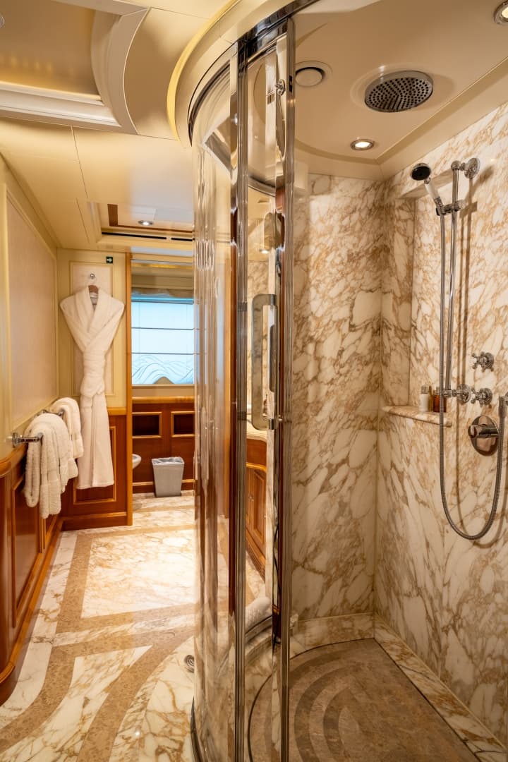 Owner Ensuite Shower