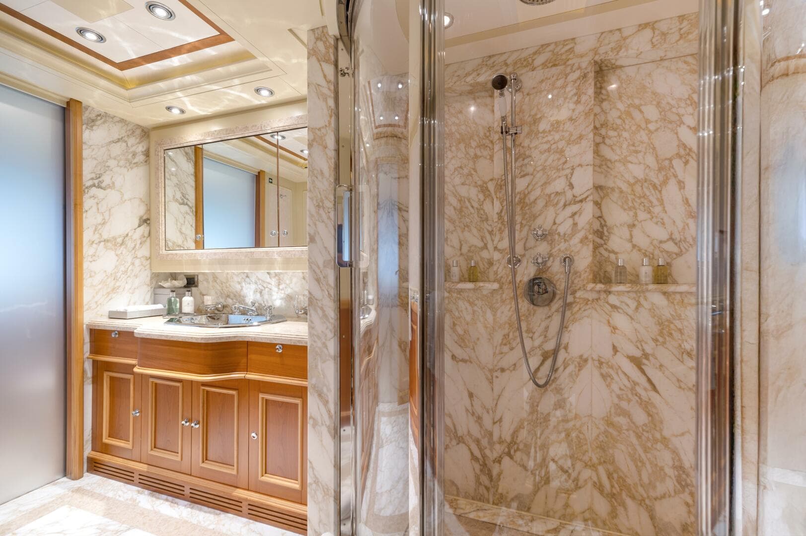 Master Ensuite with His and Her Sinks and Private WCs