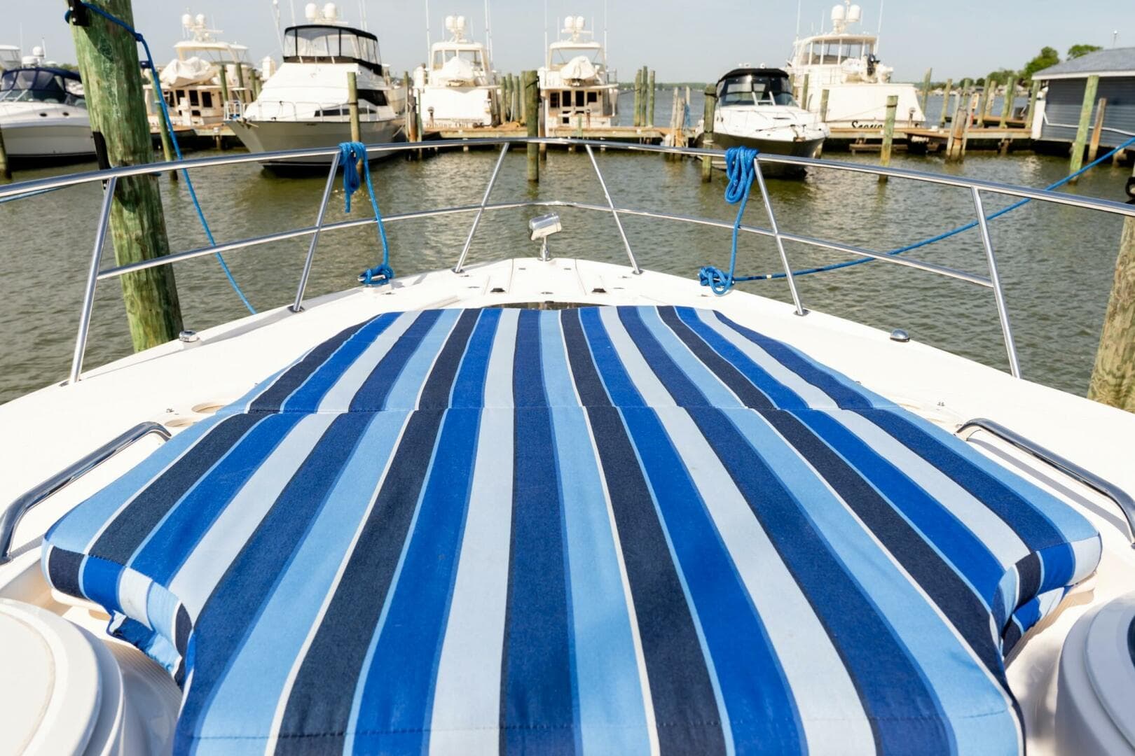 2008 Regal Commodore 4060