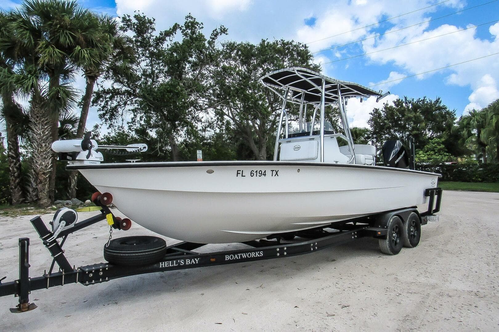 2020 Hell's Bay Boatworks 25 Estero