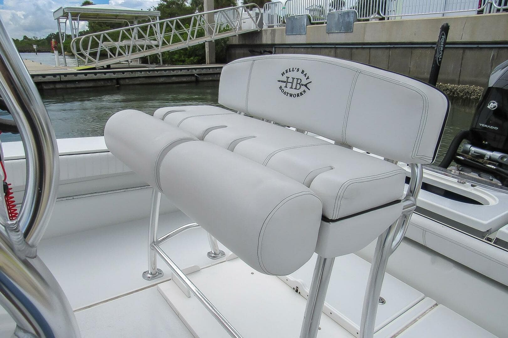 2020 Hell's Bay Boatworks 25 Estero