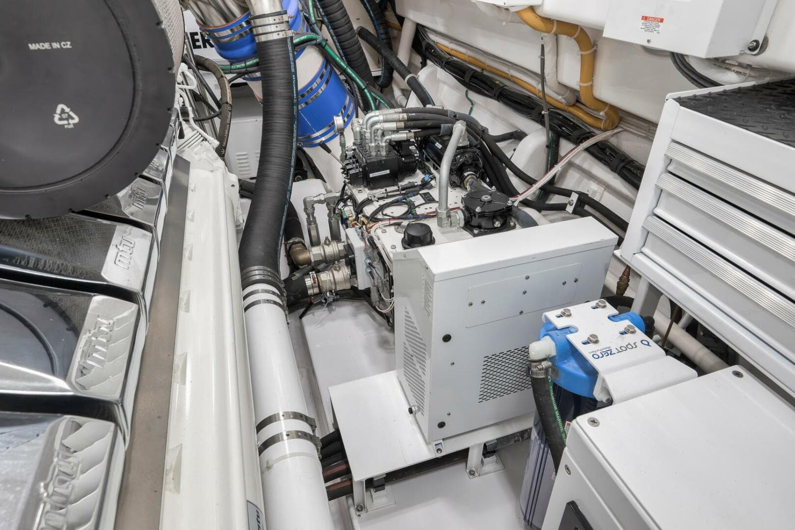 2025 Viking 90 Convertible- NIKKI BELLA- Engine Room