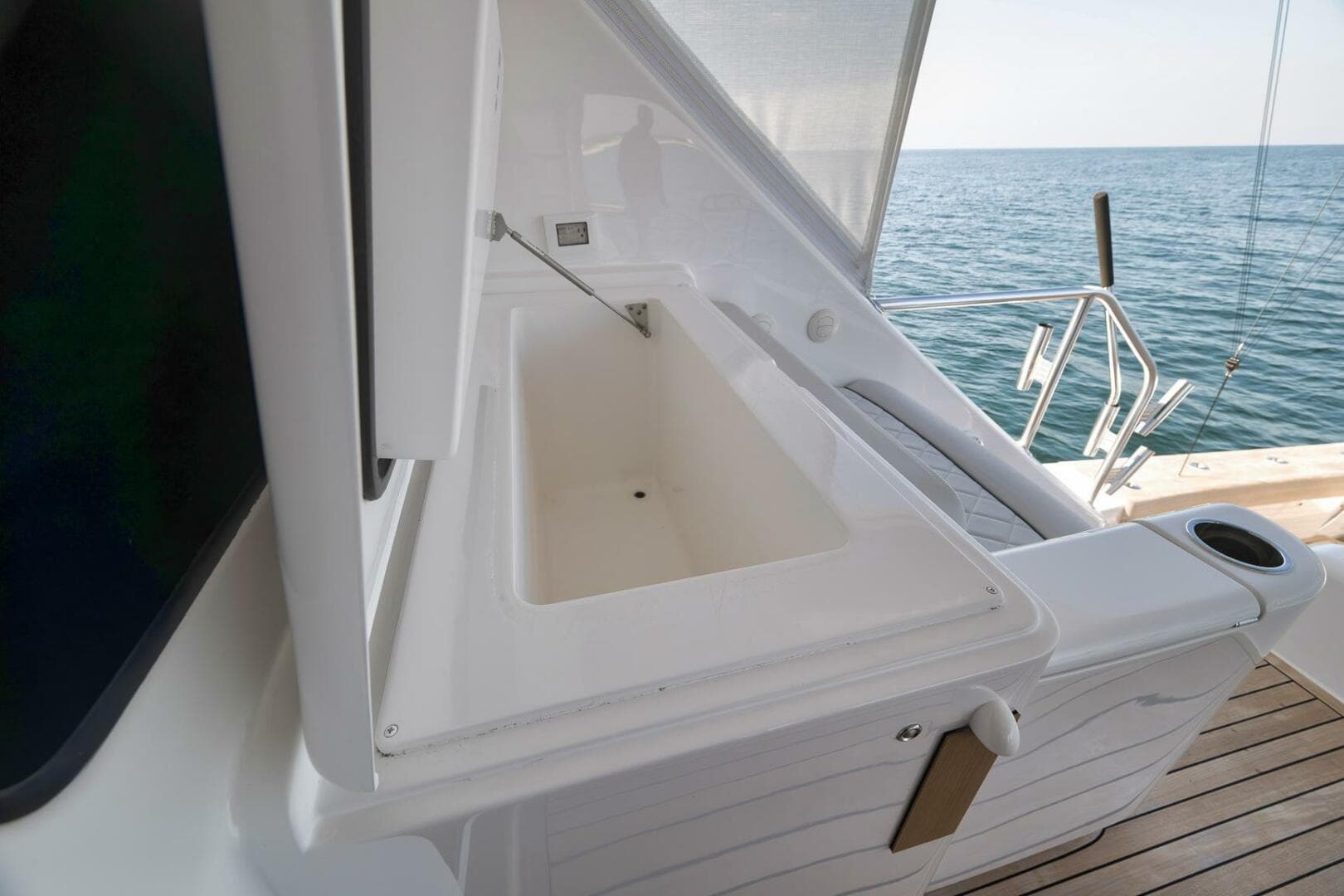 2025 Viking 90 Convertible- NIKKI BELLA- Cockpit